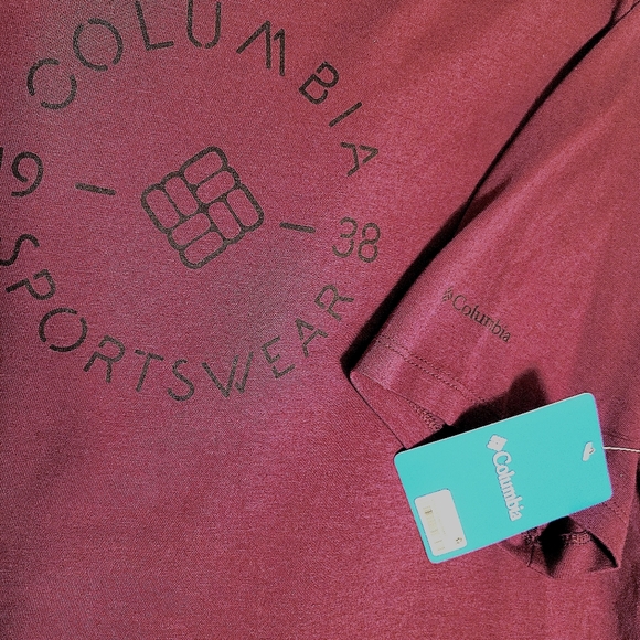 NWT COLUMBIA Women's North Cascades Relaxed Logo Tee Shirt Burgundy Size L - Picture 5 of 5